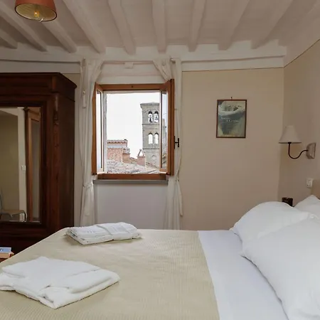 Mancini Apartment *