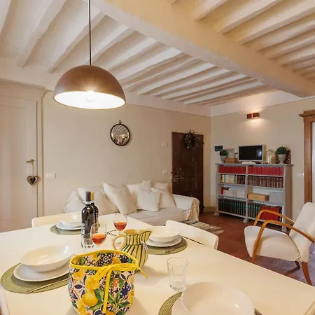 Mancini Lägenhet Cortona