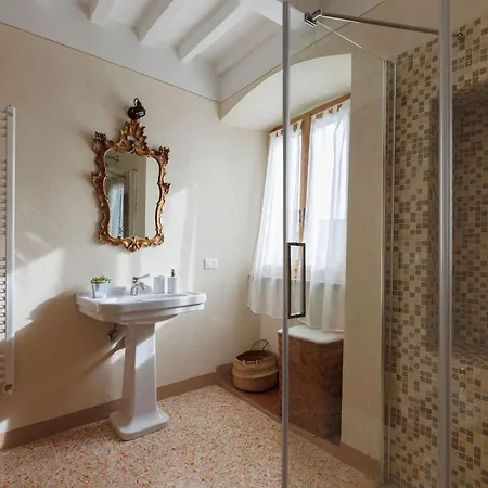 Mancini Apartment